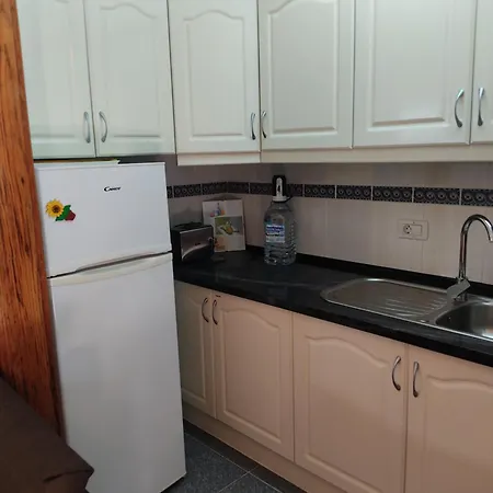 Estudio En Cristianos Edificio Guayero 로스크리스티아노스