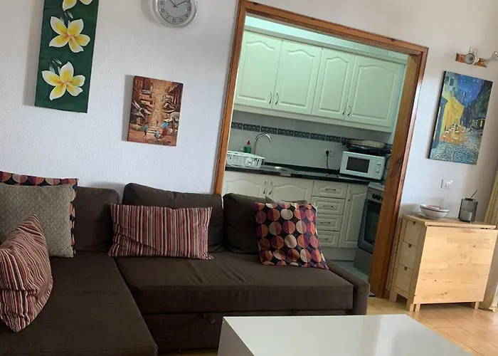 Estudio En Cristianos Edificio Guayero * Los Cristianos (Tenerife)